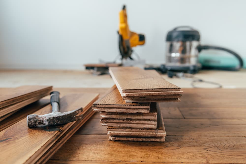 Hardwood vs. Laminate: What’s Really Better?