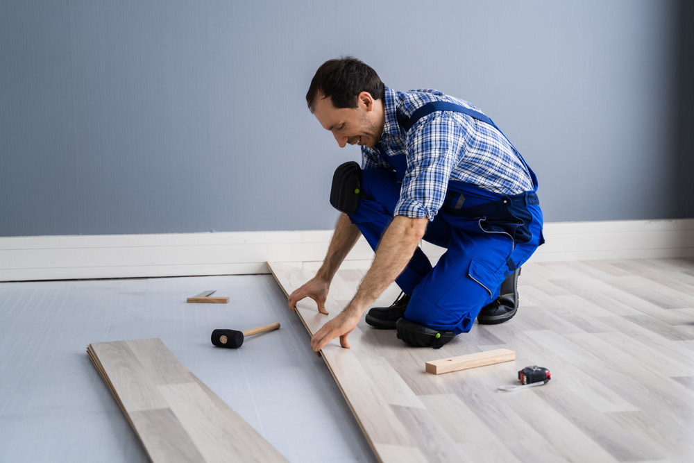 Where can I find a reliable hardwood flooring installer in Walnut Cove & the vicinity